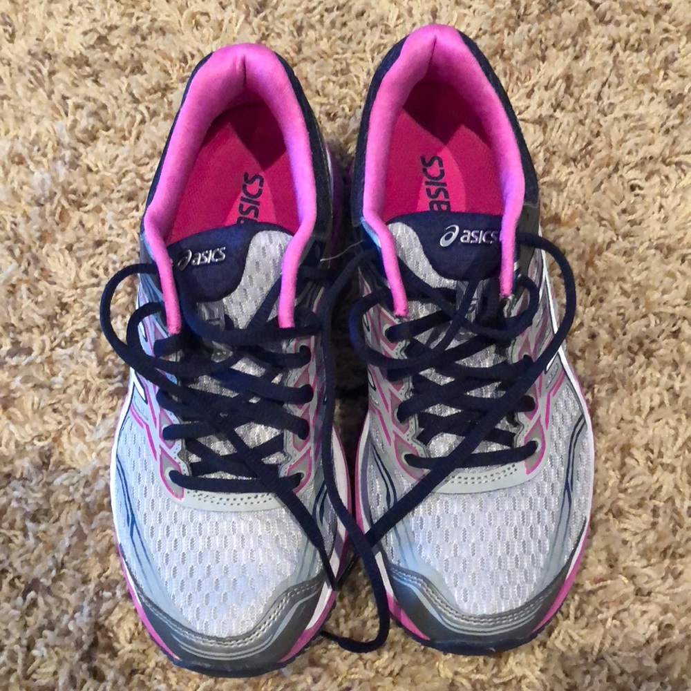 ASICS GT-2000
